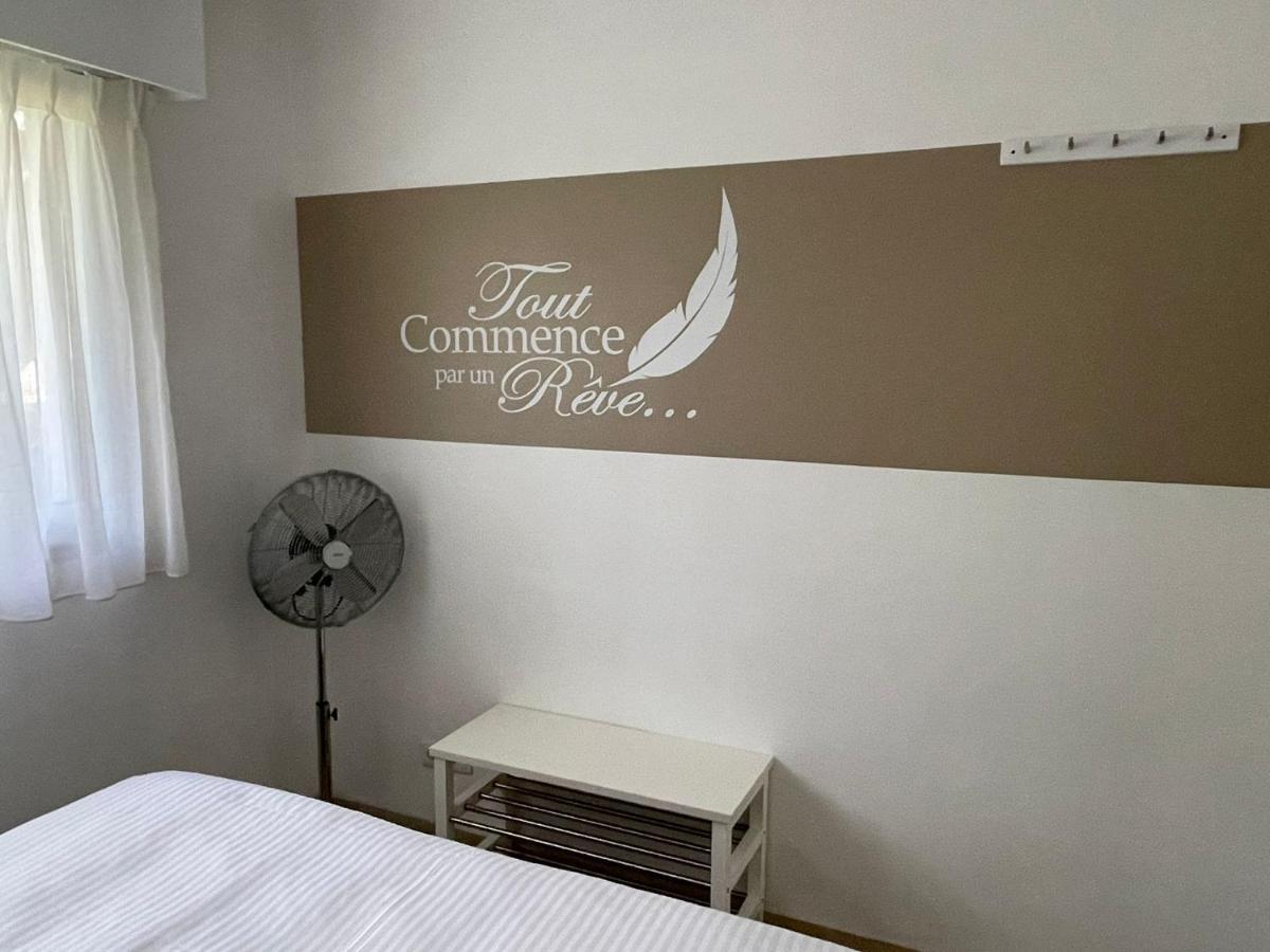 Le Dauphin Climatisation Fibre 4 Personnes Apartman Cassis Kültér fotó